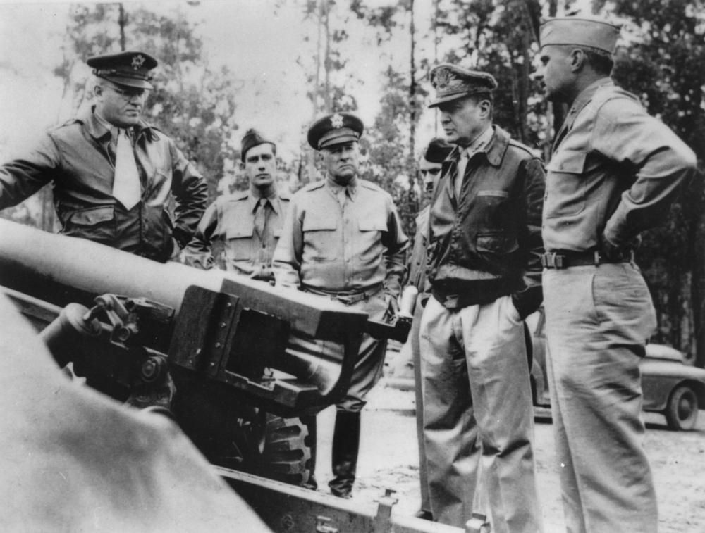 General MacArthur inspecting the artillery gun at Strathpine, Queensland 